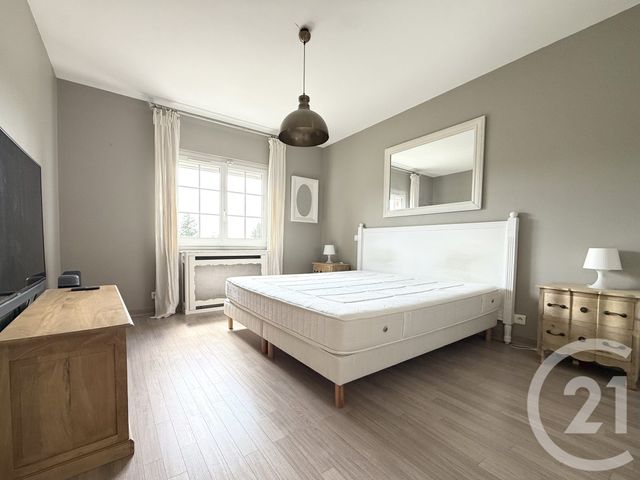 maison à louer - 6 pièces - 147.4 m2 - MORAINVILLIERS - 78 - ILE-DE-FRANCE - Century 21 Cité Royale