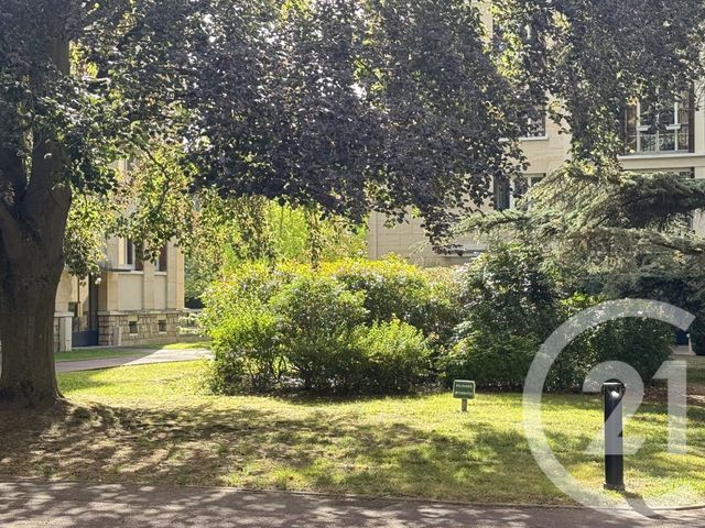 Appartement F4 à vendre - 4 pièces - 87.5 m2 - ST GERMAIN EN LAYE - 78 - ILE-DE-FRANCE - Century 21 Cité Royale