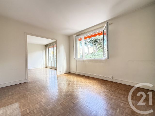 Appartement F4 à vendre - 4 pièces - 87.5 m2 - ST GERMAIN EN LAYE - 78 - ILE-DE-FRANCE - Century 21 Cité Royale
