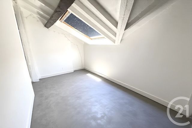 Appartement F2 à vendre - 2 pièces - 22.53 m2 - ST GERMAIN EN LAYE - 78 - ILE-DE-FRANCE - Century 21 Cité Royale