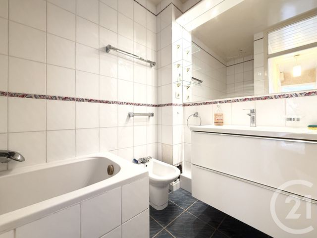 Appartement F4 à vendre - 4 pièces - 62.67 m2 - MARLY LE ROI - 78 - ILE-DE-FRANCE - Century 21 Cité Royale