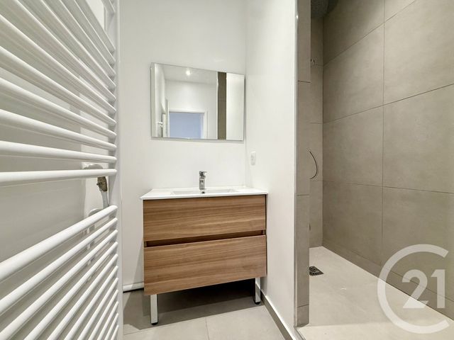 Appartement F3 à vendre - 3 pièces - 70.69 m2 - ST GERMAIN EN LAYE - 78 - ILE-DE-FRANCE - Century 21 Cité Royale