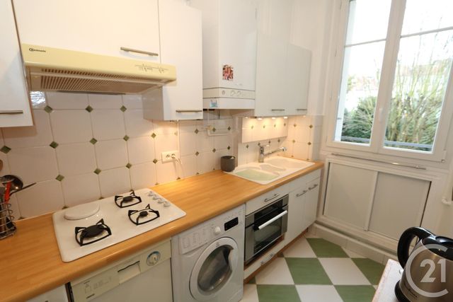 Appartement F2 à louer - 2 pièces - 43.47 m2 - ST GERMAIN EN LAYE - 78 - ILE-DE-FRANCE - Century 21 Cité Royale