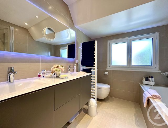 maison à vendre - 10 pièces - 218.42 m2 - L ETANG LA VILLE - 78 - ILE-DE-FRANCE - Century 21 Cité Royale