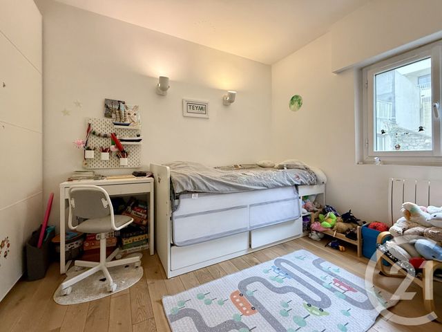 Appartement F4 à vendre - 4 pièces - 74.03 m2 - ST GERMAIN EN LAYE - 78 - ILE-DE-FRANCE - Century 21 Cité Royale