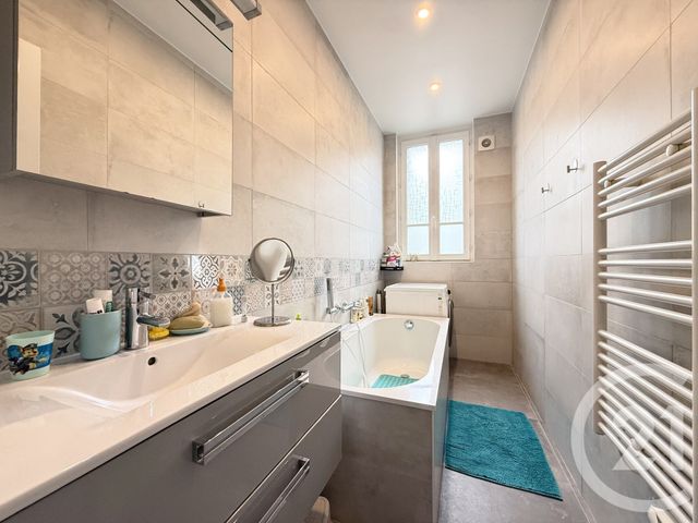 Appartement F5 à vendre - 5 pièces - 109.06 m2 - ST GERMAIN EN LAYE - 78 - ILE-DE-FRANCE - Century 21 Cité Royale