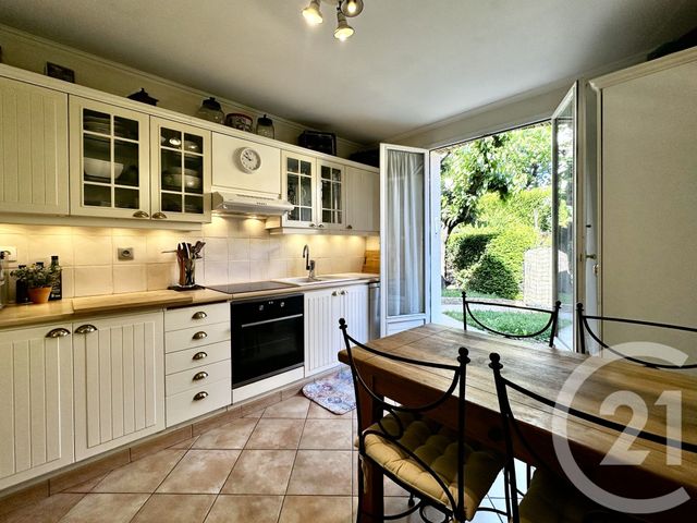 Afficher la photo en grand maison à vendre - 6 pièces - 157.5 m2 - ST GERMAIN EN LAYE - 78 - ILE-DE-FRANCE - Century 21 Cité Royale