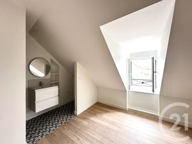 Appartement F3 à vendre - 3 pièces - 52.05 m2 - ST GERMAIN EN LAYE - 78 - ILE-DE-FRANCE - Century 21 Cité Royale