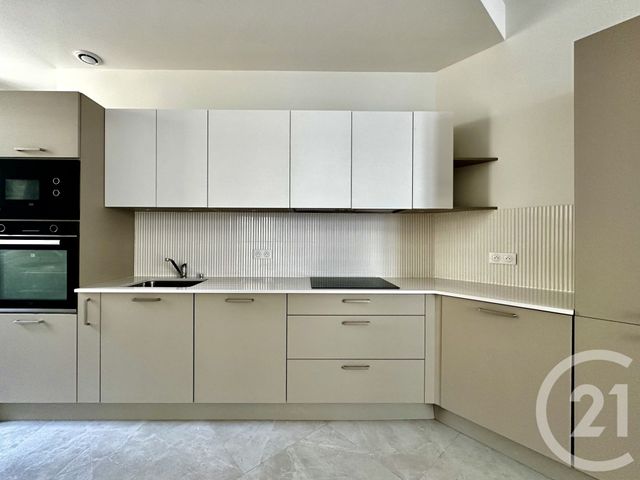 Appartement F3 à vendre - 3 pièces - 62.05 m2 - ST GERMAIN EN LAYE - 78 - ILE-DE-FRANCE - Century 21 Cité Royale