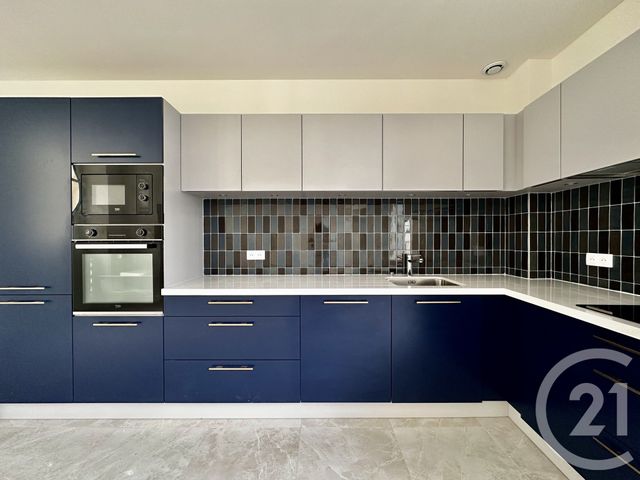 Appartement F5 à vendre - 5 pièces - 115.25 m2 - ST GERMAIN EN LAYE - 78 - ILE-DE-FRANCE - Century 21 Cité Royale