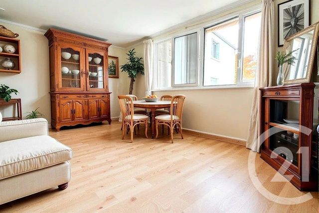 Appartement F3 à vendre - 3 pièces - 56.18 m2 - LE PORT MARLY - 78 - ILE-DE-FRANCE - Century 21 Cité Royale