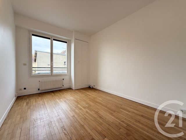 Appartement F4 à vendre - 4 pièces - 90.59 m2 - ST GERMAIN EN LAYE - 78 - ILE-DE-FRANCE - Century 21 Cité Royale