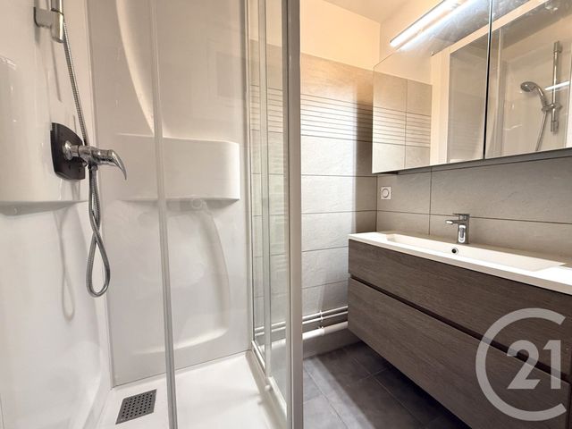 Appartement F3 à vendre - 3 pièces - 60.33 m2 - ST GERMAIN EN LAYE - 78 - ILE-DE-FRANCE - Century 21 Cité Royale