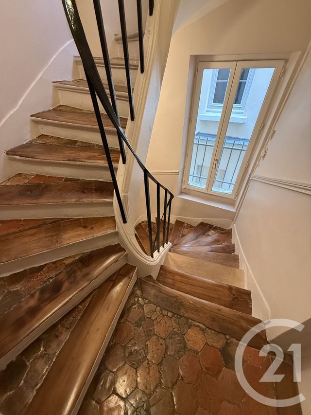 Appartement Studio à louer - 1 pièce - 19.52 m2 - ST GERMAIN EN LAYE - 78 - ILE-DE-FRANCE - Century 21 Cité Royale