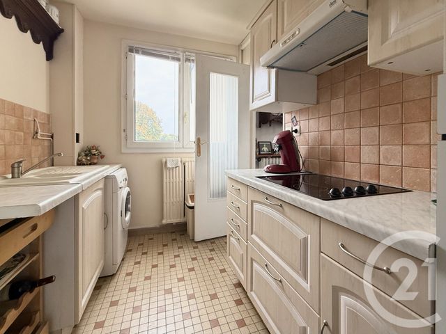Appartement F3 à vendre - 3 pièces - 56.18 m2 - LE PORT MARLY - 78 - ILE-DE-FRANCE - Century 21 Cité Royale