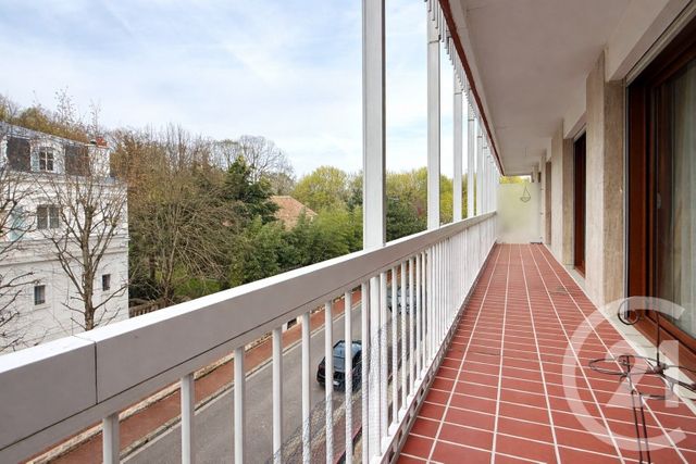 Appartement à vendre - 3 pièces - 71.48 m2 - ST GERMAIN EN LAYE - 78 - ILE-DE-FRANCE - Century 21 Cité Royale