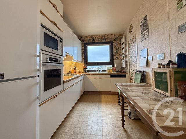 Appartement F5 à vendre - 5 pièces - 104.81 m2 - ST GERMAIN EN LAYE - 78 - ILE-DE-FRANCE - Century 21 Cité Royale