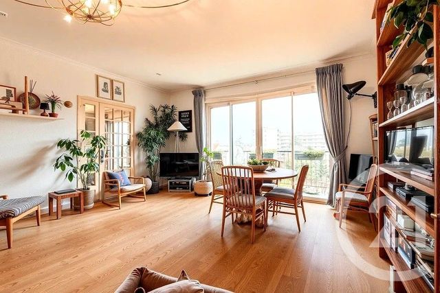 Appartement F5 à vendre - 5 pièces - 104.81 m2 - ST GERMAIN EN LAYE - 78 - ILE-DE-FRANCE - Century 21 Cité Royale