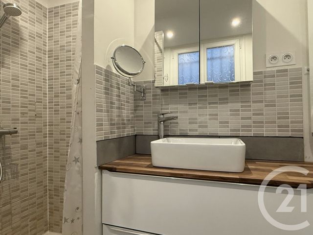 Appartement F2 à vendre - 2 pièces - 35.88 m2 - ST GERMAIN EN LAYE - 78 - ILE-DE-FRANCE - Century 21 Cité Royale