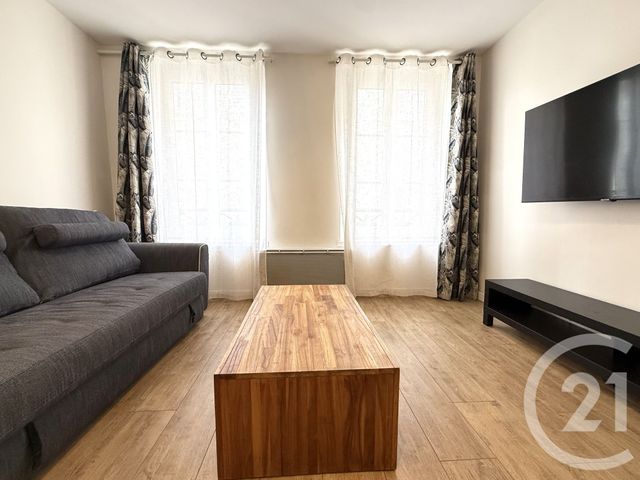 Appartement F2 à vendre - 2 pièces - 35.88 m2 - ST GERMAIN EN LAYE - 78 - ILE-DE-FRANCE - Century 21 Cité Royale