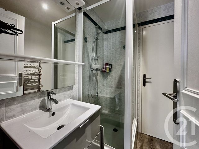 Appartement F5 à vendre - 5 pièces - 95.27 m2 - ST GERMAIN EN LAYE - 78 - ILE-DE-FRANCE - Century 21 Cité Royale