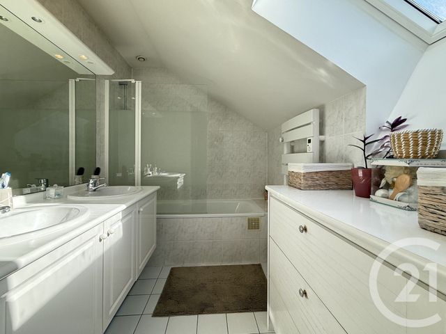 maison à vendre - 5 pièces - 138.0 m2 - ST GERMAIN EN LAYE - 78 - ILE-DE-FRANCE - Century 21 Cité Royale