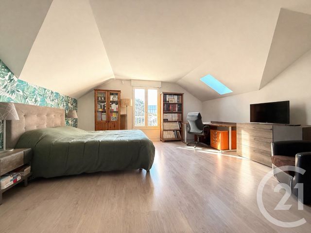 maison à vendre - 5 pièces - 138.0 m2 - ST GERMAIN EN LAYE - 78 - ILE-DE-FRANCE - Century 21 Cité Royale