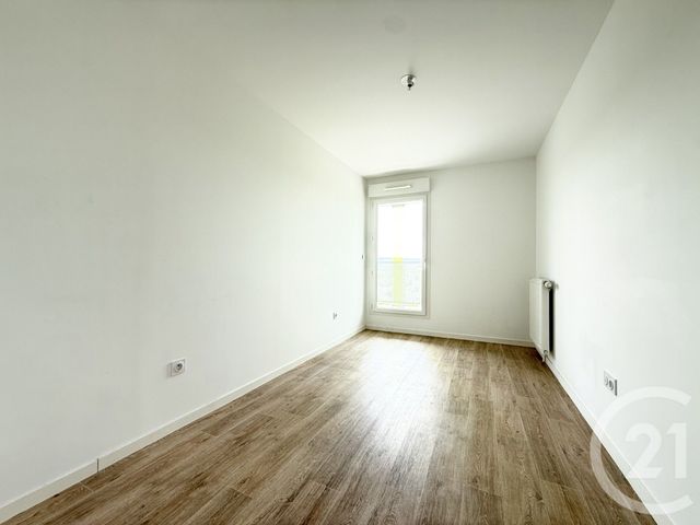 Appartement F3 à vendre - 3 pièces - 60.97 m2 - CARRIERES SOUS POISSY - 78 - ILE-DE-FRANCE - Century 21 Cité Royale