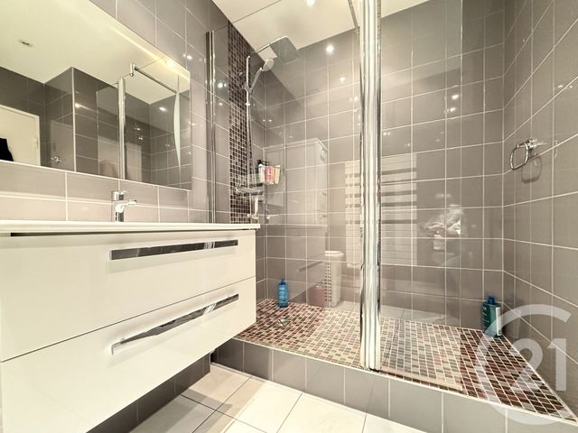 Appartement F5 à vendre - 5 pièces - 111.6 m2 - ST GERMAIN EN LAYE - 78 - ILE-DE-FRANCE - Century 21 Cité Royale