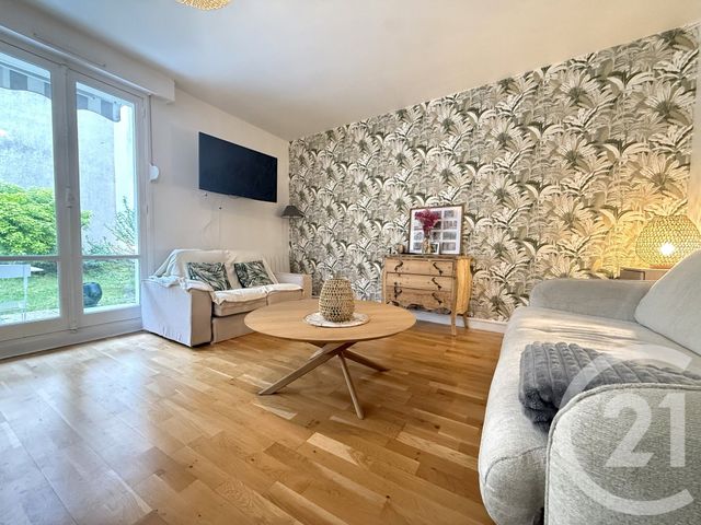 Appartement F2 à vendre - 2 pièces - 52.44 m2 - ST GERMAIN EN LAYE - 78 - ILE-DE-FRANCE - Century 21 Cité Royale
